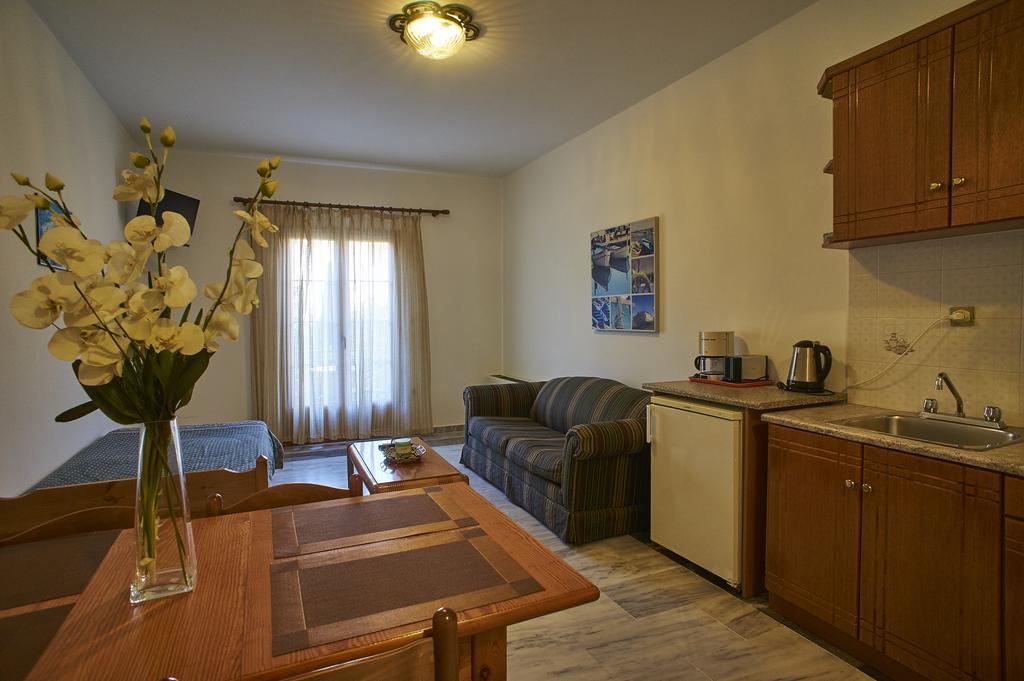 Christinantzela Apartments Kokkari Exteriér fotografie